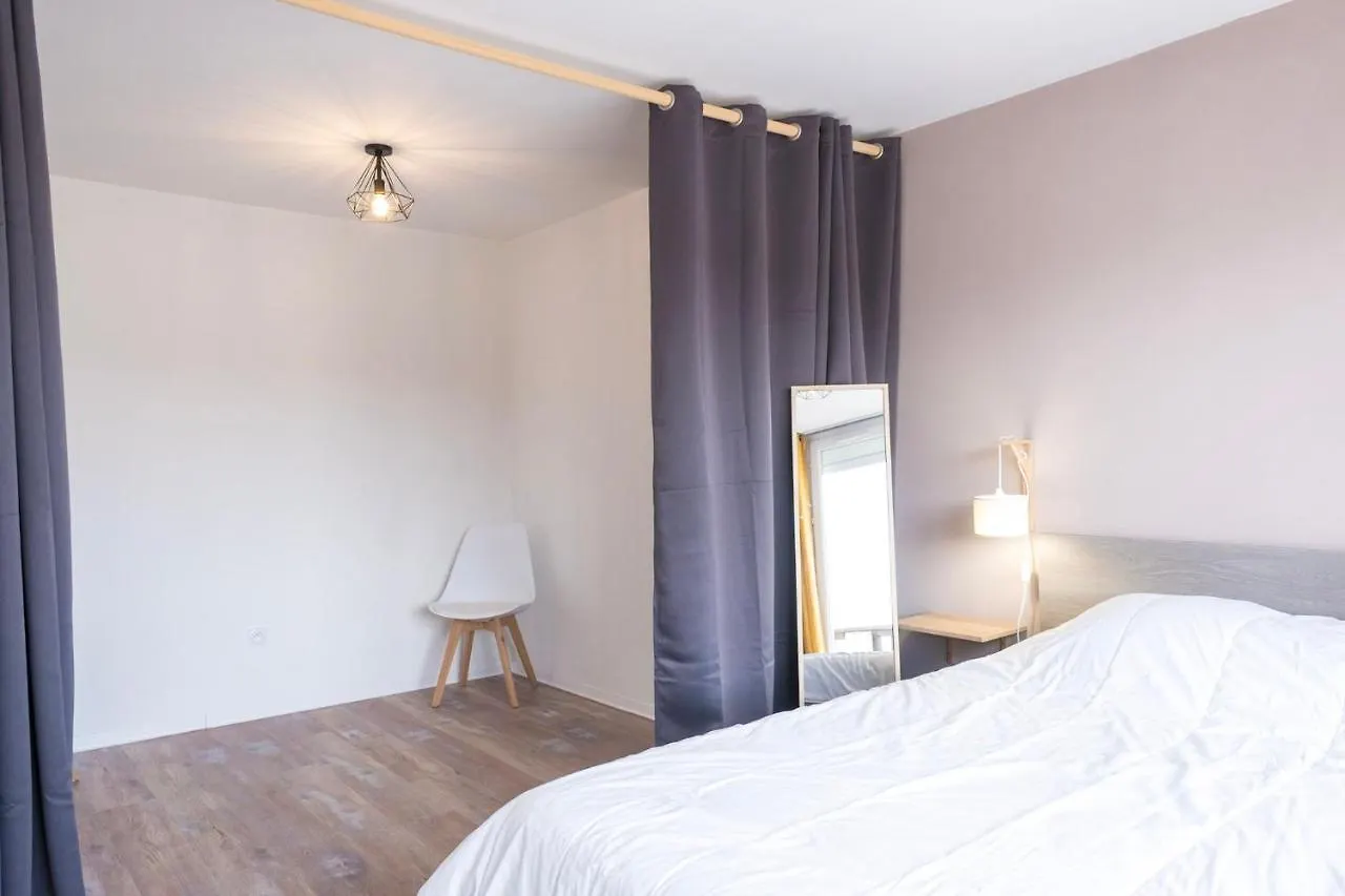 Grand Appartement T2 Avec Balcon Et Vue Bagnères-de-Bigorre Apartament